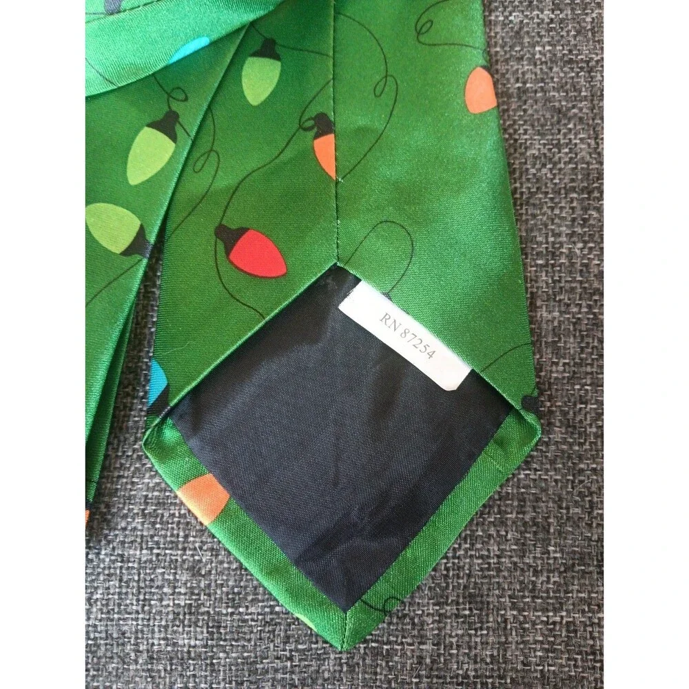 Tie 70s 80s 90s Y2K Mens Green Holiday Lights Christmas 3.75 Wide 56 Long